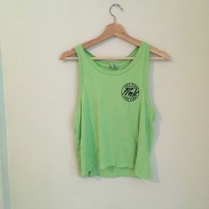 Green muscle tee